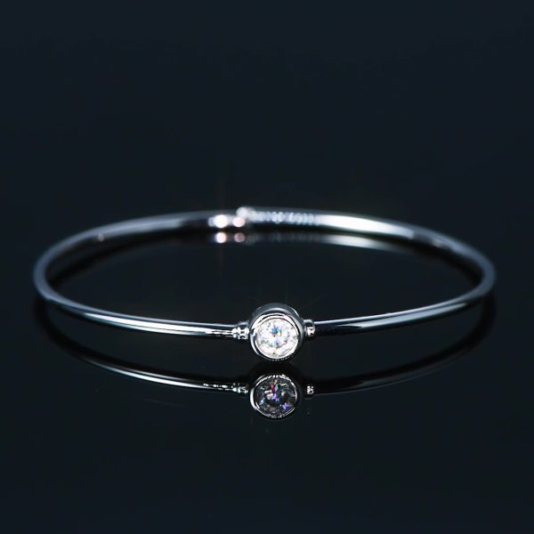 Exquisite Luxury Style Moissanite Diamond Bracelets - Image 8
