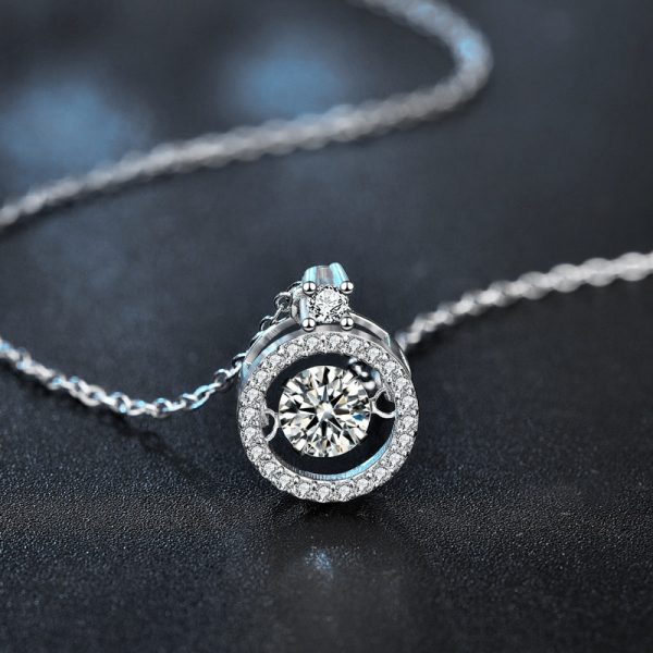 Spinning Heart Style Moissanite Pendant Necklace Jewelry - Image 3