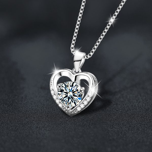 Love Heart Style Moissanite Pendant Necklace Lover Jewelry - Image 4