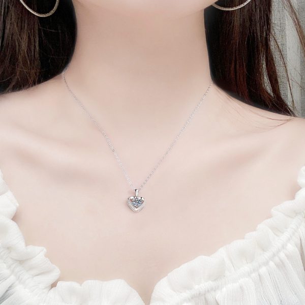 Love Heart Style Moissanite Pendant Necklace Lover Jewelry - Image 2