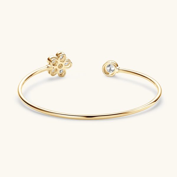 Flower Style Moissanite Diamond Bracelets - Image 4