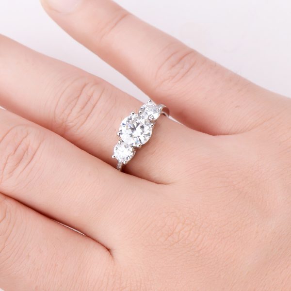 Three-Diamond Moissanite Fashion Wedding Couple Rings - Image 8