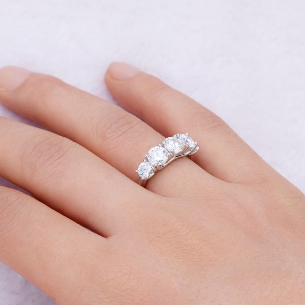 Five-Diamond Moissanite Fashion Wedding Couple Rings - Image 8