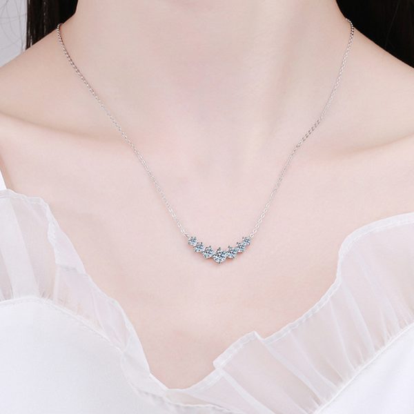 Smile Type Moissanite Pendant Necklace Jewelry - Image 4
