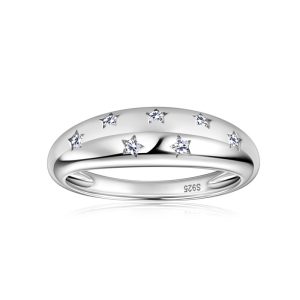 Classic Gypsophila Style Moissanite Rings Jewelry