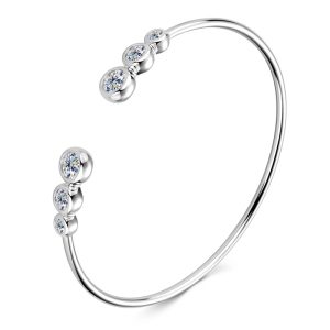 Six-Diamond Moissanite Fashion Bracelets