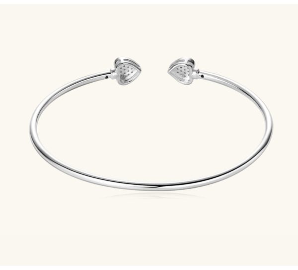 Exquisite Heart Shape Moissanite Diamond Bracelets - Image 2